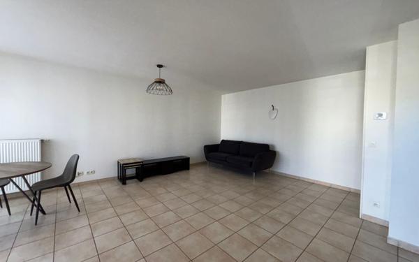 Appartement à louer    2 pièces • 51,25 m2 Annemasse