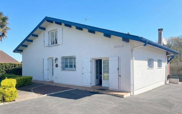 Maison à vendre    6 pièces • 165 m2 Saint-Vincent-de-Tyrosse