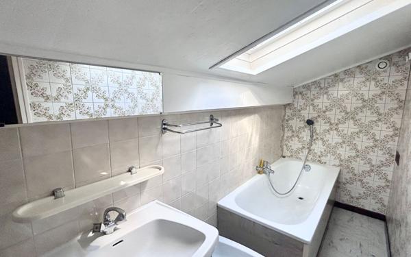 Maison à vendre    6 pièces • 165 m2 Saint-Vincent-de-Tyrosse