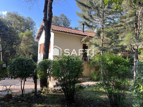 Propriété d'exception - Domaine de charme avec 4 maisons indépendantes sur un terrain de 23 575m2