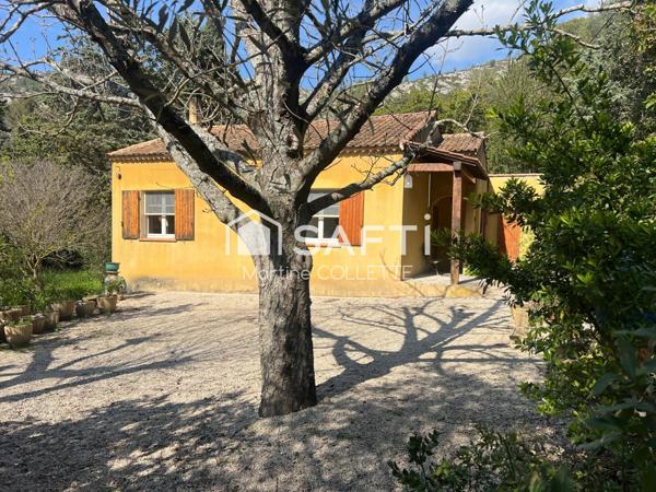 Propriété d'exception - Domaine de charme avec 4 maisons indépendantes sur un terrain de 23 575m2