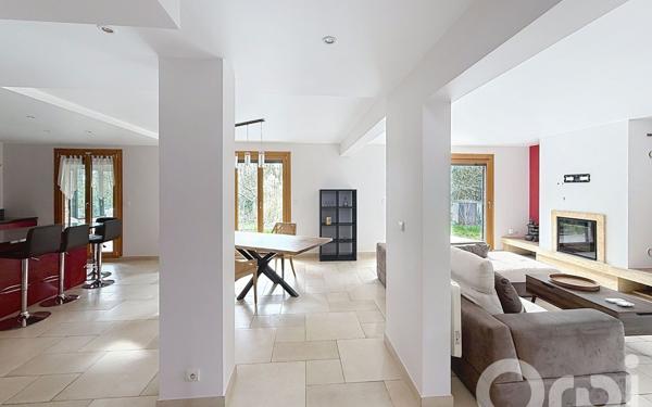 Maison à vendre    5 pièces • 137 m2 Rubelles