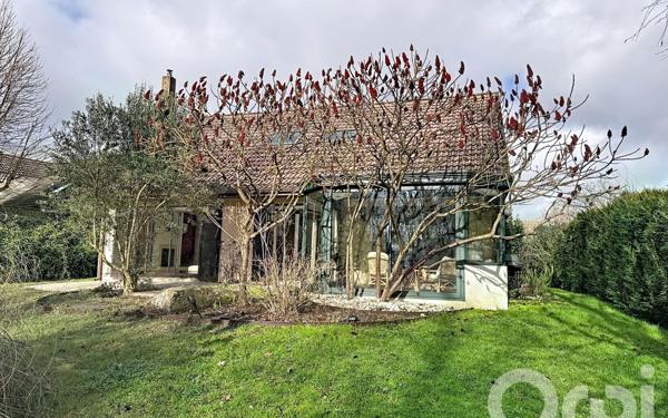 Maison à vendre    5 pièces • 137 m2 Rubelles