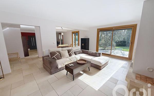 Maison à vendre    5 pièces • 137 m2 Rubelles