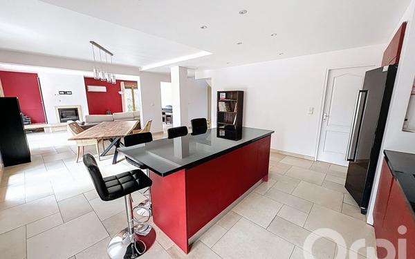 Maison à vendre    5 pièces • 137 m2 Rubelles