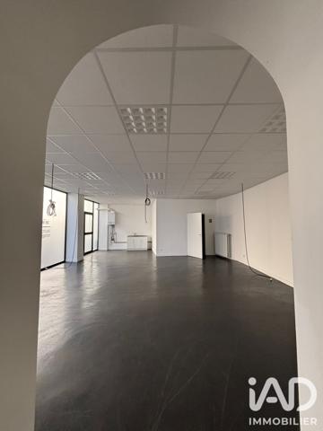 Murs commerciaux  à vendre 184 m² Mâcon