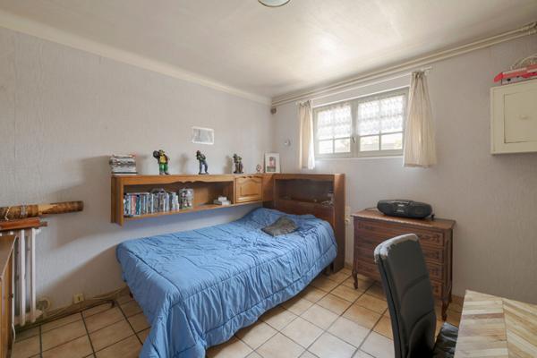 Maison Chavagne T6 5 CHAMBRES JARDIN CLOS -GARAGE