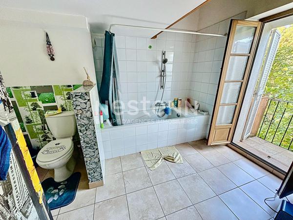 À Vendre : Charmant 2 Pièces à Grasse ? Résidence de Standing avec Locataire en Place