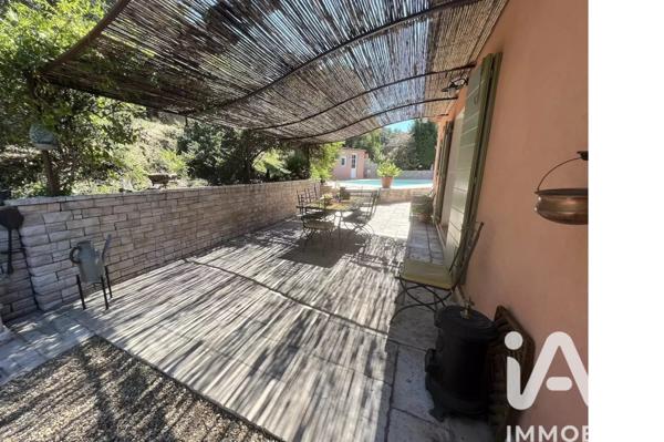 Maison à vendre 4 pièces 115 m² Cotignac