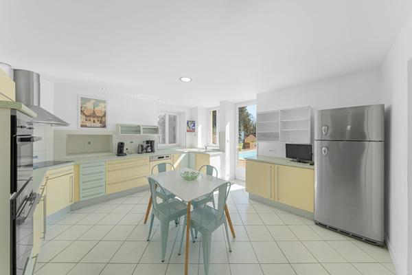 A vendre: Très Belle Maison en Pierre à Bligny - les - Beaune de 6 pièces dont 4 chambres + dépendances.