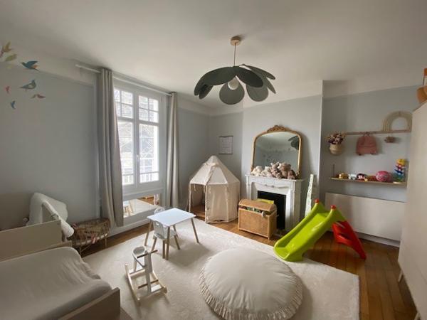 Appartement - 4 pièce(s) - 107 m2