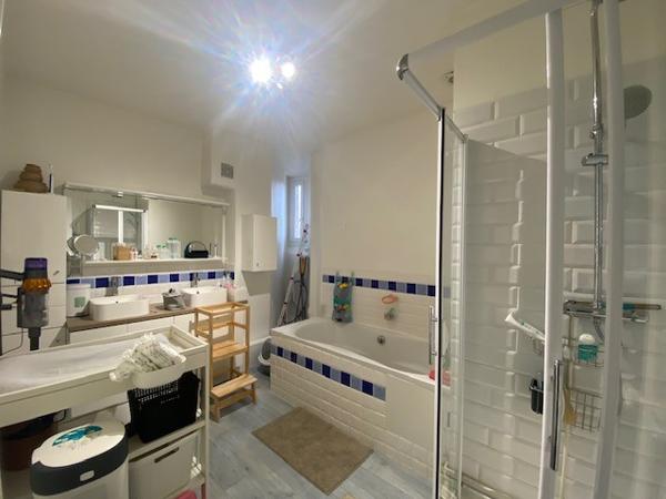 Appartement - 4 pièce(s) - 107 m2