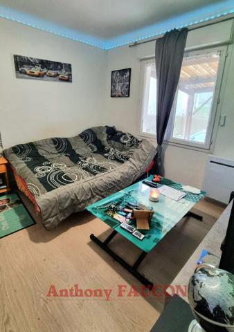 Immeuble La Roche Sur Yon 10 pièce(s) 156 m2