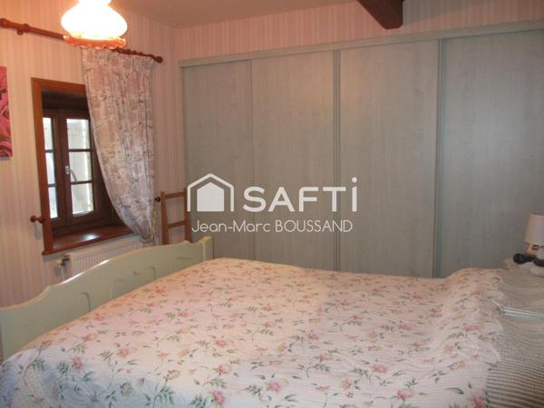 CHAUFFAILLES, au calme maison 4 pièces 140M²