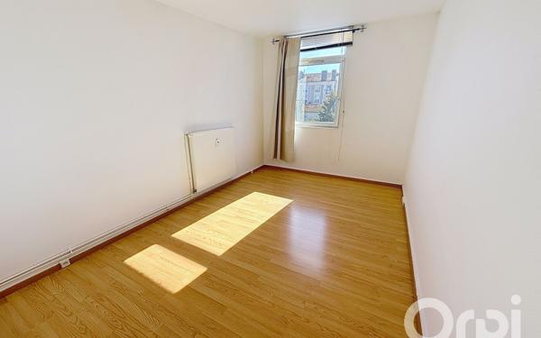 Appartement à vendre    1 pièce •  Nancy