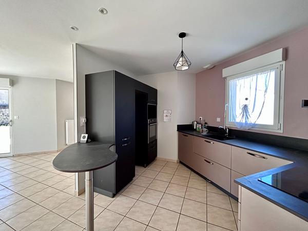 Maison Niort 5 pièce(s) 90 m2, Niort 79000