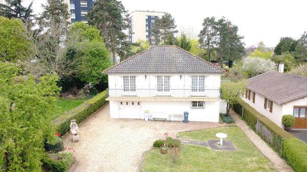 Maison avec grand terrain à Poitiers !