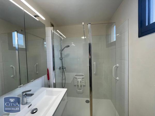 Appartement à louer 2 pièces 39.52m² Bourg-en-Bresse (01000)