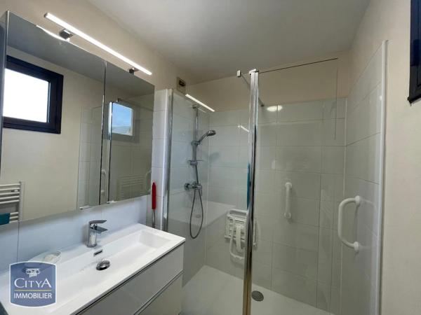 Appartement à louer 2 pièces 39.52m² Bourg-en-Bresse (01000)