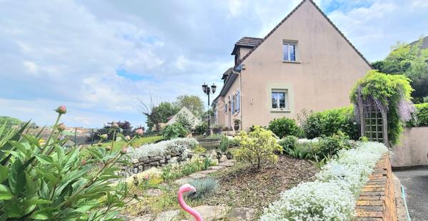 Maison traditionnelle pleine de charme de plus de 150 m² avec confort de plain-pied