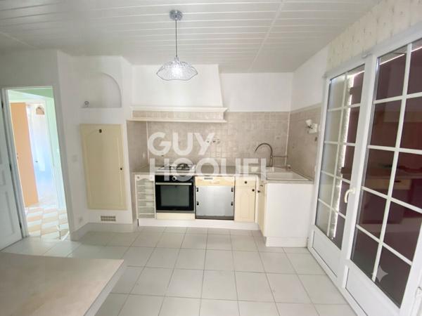 Maison à vendre à Marcilly-sur-Eure (27810)  128 m²  5 chambres  Terrain 1 000 m²