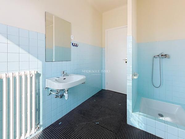 Appartement à NICE (06100)