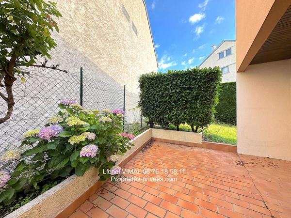 Duplex 122 m2 5 pièces ( 3 ch ) avec jardin, terrasse et parking