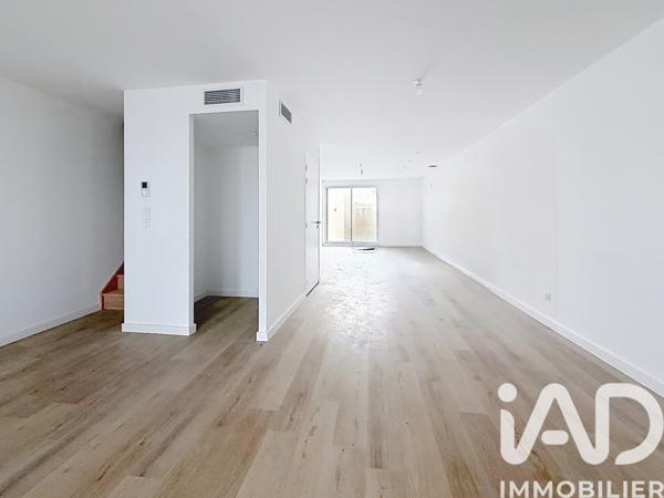 Maison à vendre 5 pièces 163 m² Sallèles-d'Aude