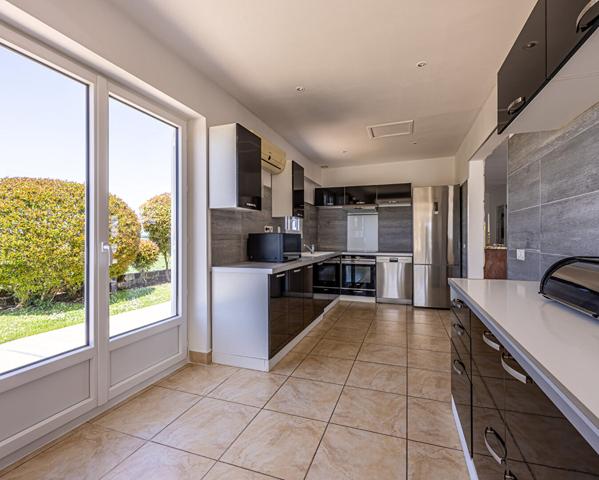 Maison familiale à Saint-Georges-de-Didonne 165 m² habitables sur 790 m² de terrain