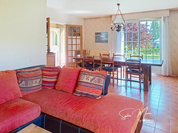 Néo-bretonne sur terrain arboré de 2000 m²