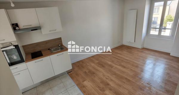 Location Appartement 2 pièces 32.89 m² - Rosny-sur-seine 78710