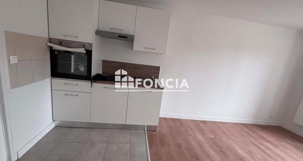 Location Appartement 2 pièces 32.89 m² - Rosny-sur-seine 78710