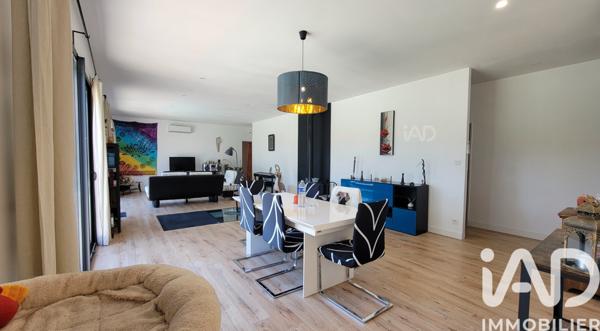 Maison à vendre 5 pièces 166 m² Escales