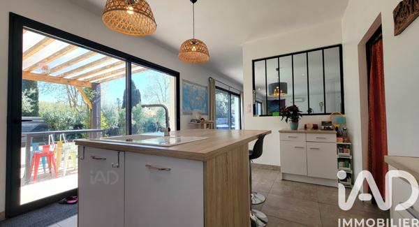 Maison à vendre 5 pièces 166 m² Escales
