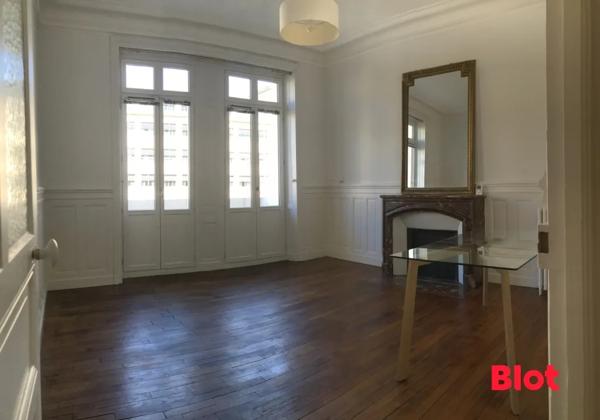 Appartement 4 pièce(s)