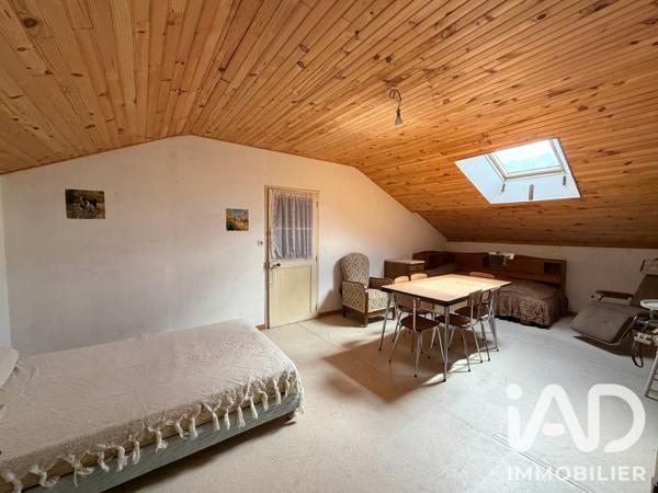 Maison à vendre 5 pièces 131 m² Neuville-de-Poitou