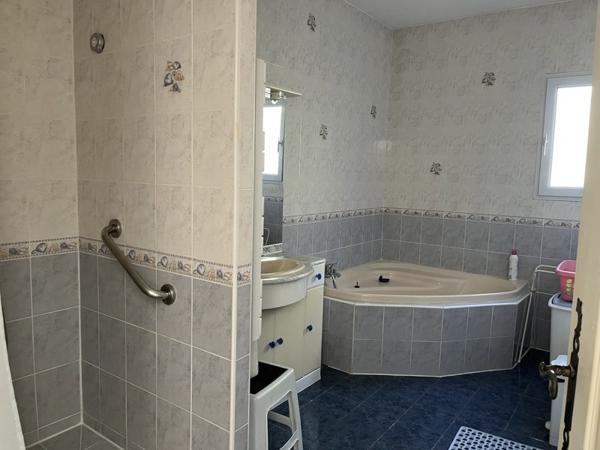 Maison à louer |  St-André-de-Sangonis |  5 pièces | 120 m²
