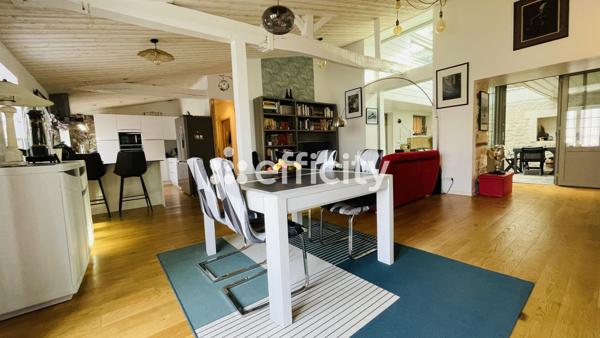 Maison 6 pièces - 170 m² Exclusivité efficity