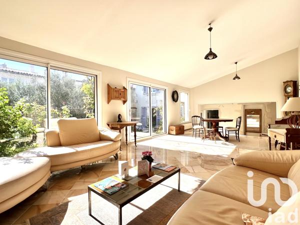 Maison à vendre 7 pièces 238 m² La Rochelle