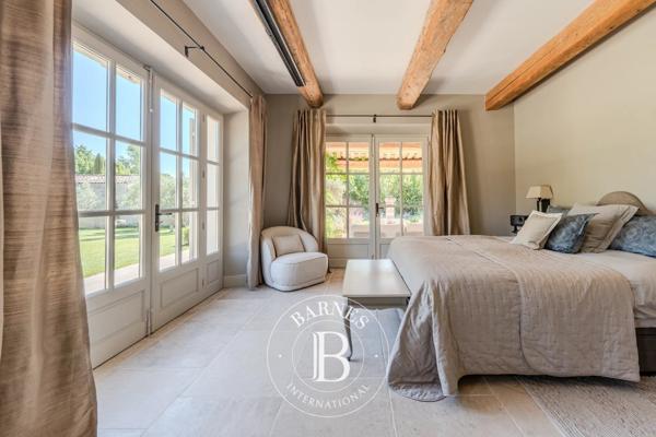 Saint-Rémy-de-Provence, Maison 4 Chambres -  200 m² à vendre