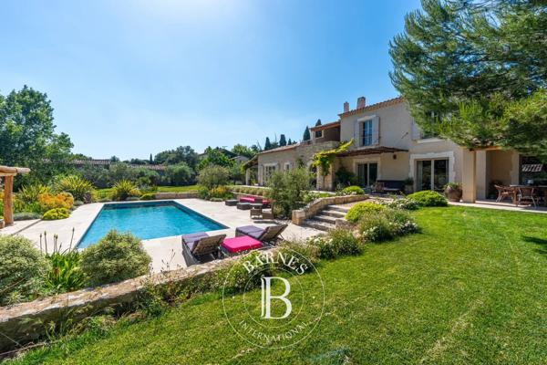 Saint-Rémy-de-Provence, Maison 4 Chambres -  200 m² à vendre