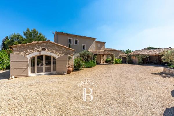 Saint-Rémy-de-Provence, Maison 4 Chambres -  200 m² à vendre