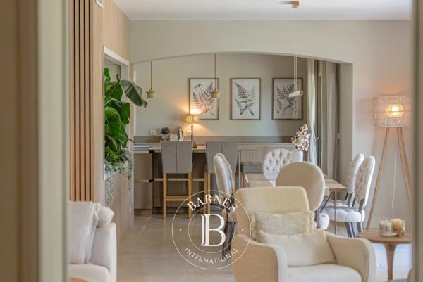 Saint-Rémy-de-Provence, Maison 4 Chambres -  200 m² à vendre