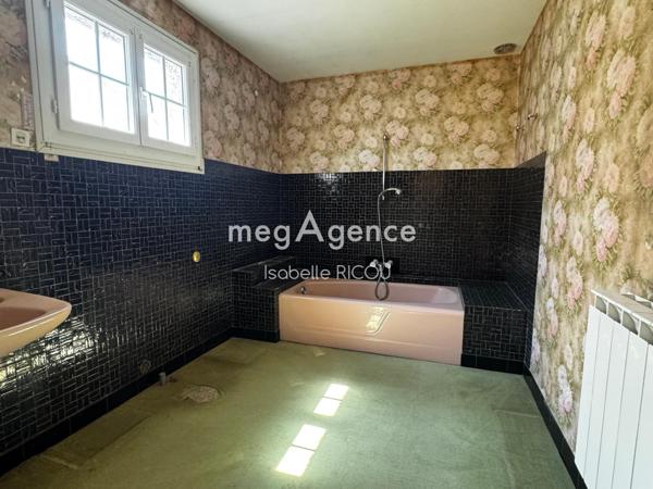 Immeuble à SAINT-TROJAN-LES-BAINS, 17370 - 260m²