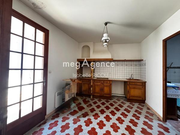 Immeuble à SAINT-TROJAN-LES-BAINS, 17370 - 260m²