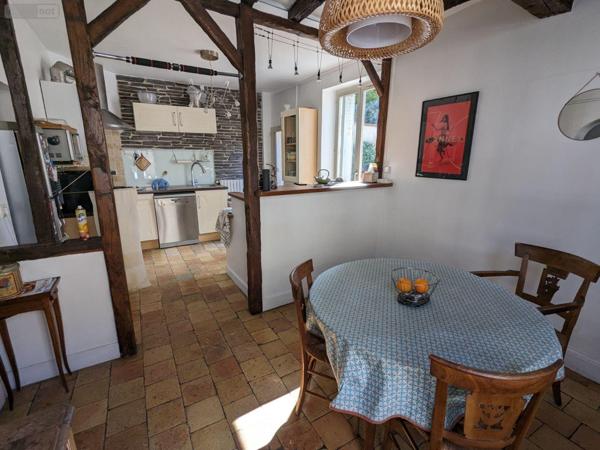 Maison de ville à vendre à Nogent-le-Rotrou dans l'Eure-et-Loir (28400), ref : 1 MB   
Centre ville