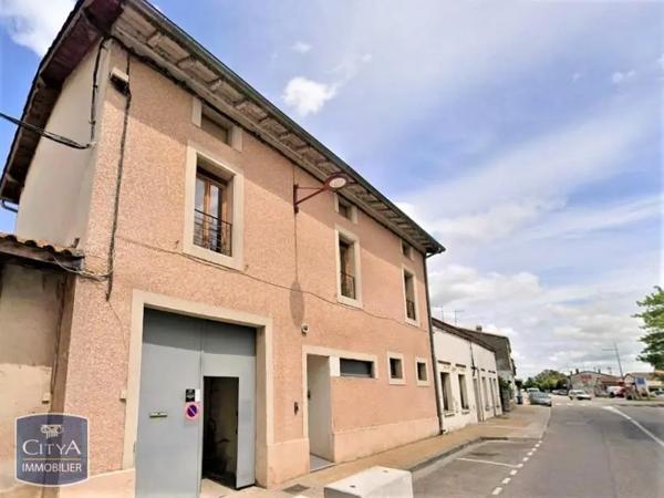 Appartement à louer 4 pièces 84.23m²