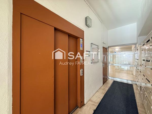 Studio 28m2 vendu loué - Résidence avec ascenceur