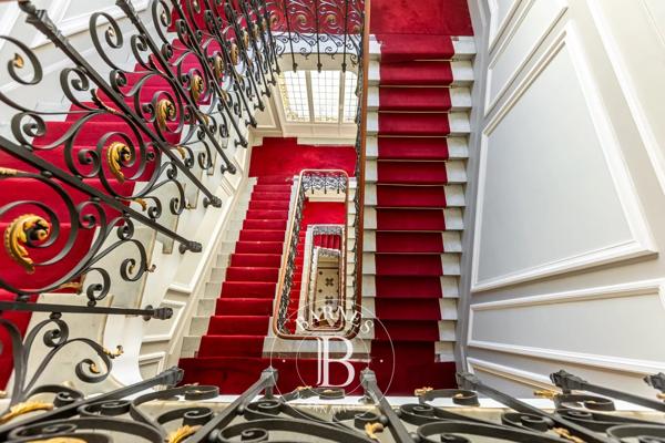 Neuilly-sur-Seine, Appartement 5 Chambres -  291 m² à vendre