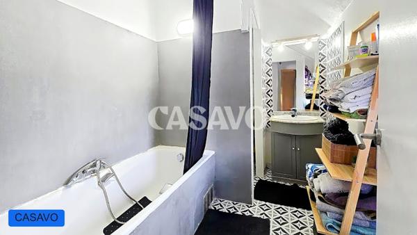 Vente Maison 4 pièces de 91m² - 93190 Livry-Gargan